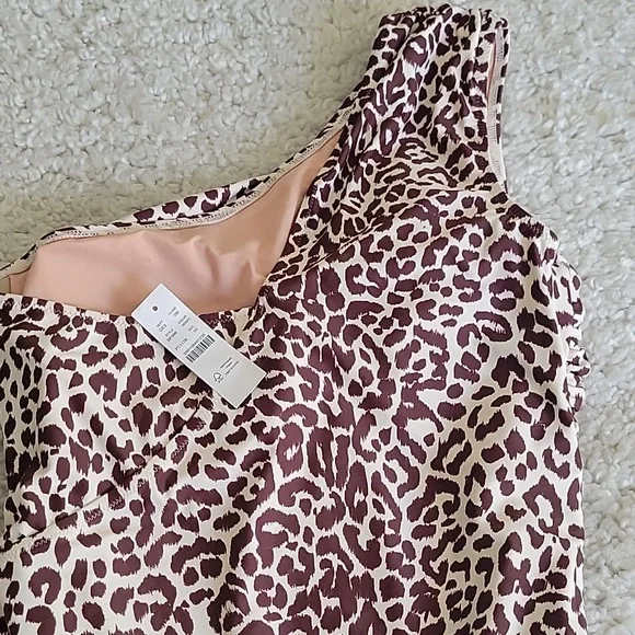 NEW J CREW ONE SHOULDER ruched Swin Suit In Leaopard Print  Size 10 - Picture 10 of 16